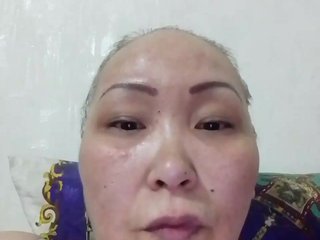 F_L_I_R_T_I_N_G Porn Show