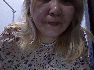 QWEENTIS Porn Show