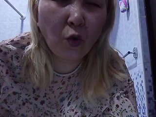 QWEENTIS Porn Show