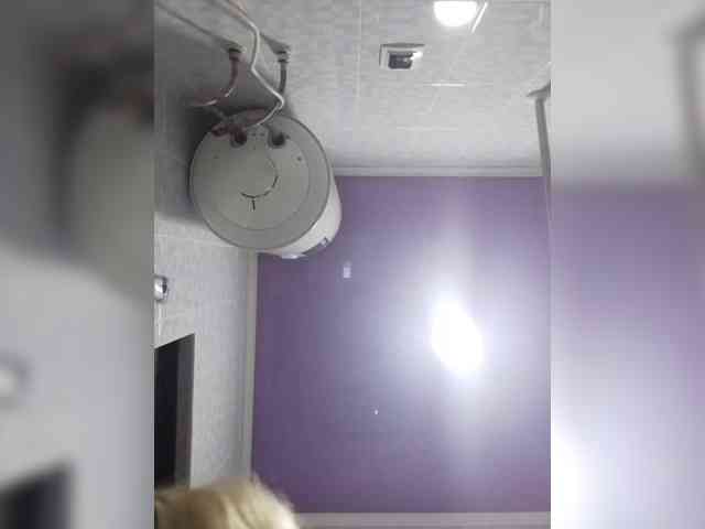 Qweentis Live Webcam on BongaCams