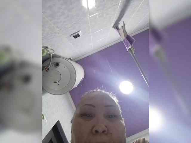 F_L_I_R_T_I_N_G webcam