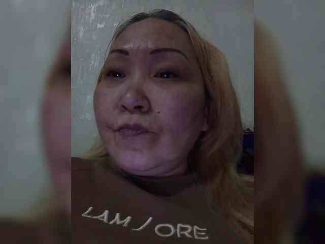 Qweentis Live Webcam on BongaCams