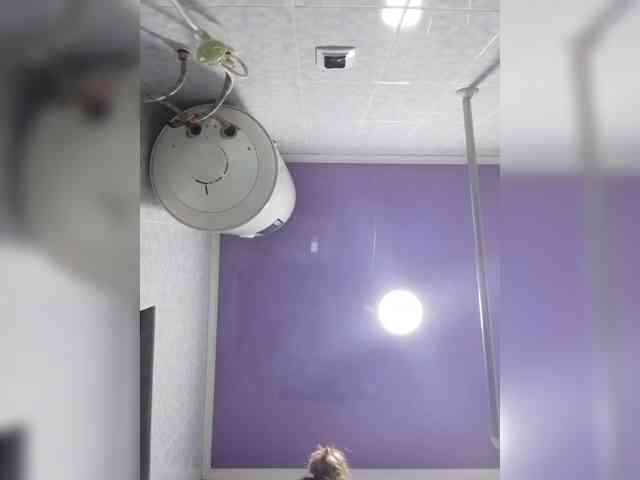 F_L_I_R_T_I_N_G webcam