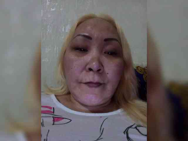 Qweentis Live Webcam on BongaCams