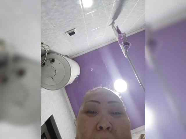 F_L_I_R_T_I_N_G webcam