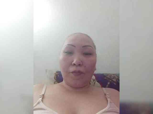 F_L_I_R_T_I_N_G webcam