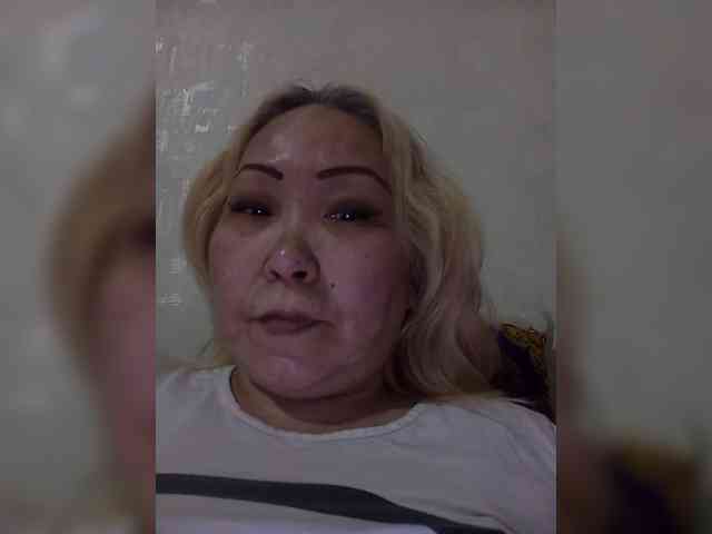 Qweentis Live Webcam on BongaCams