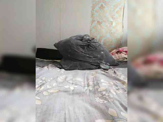 Rachel_Sparks webcam