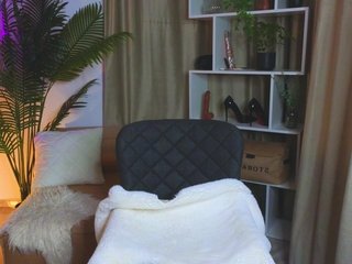 Lina-hill Porn Show