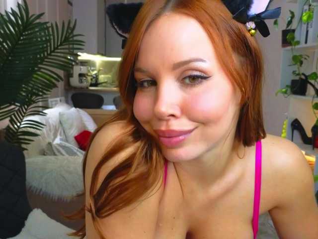 Lina-hill's BongaCams show and profile