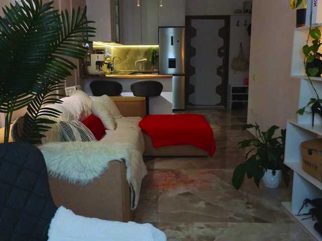 Lina-hill's BongaCams show and profile