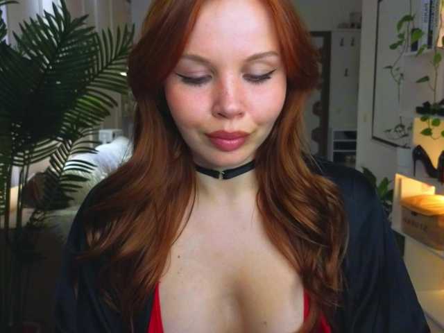 Lina-hill's BongaCams show and profile