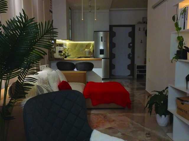 Lina-hill's BongaCams show and profile