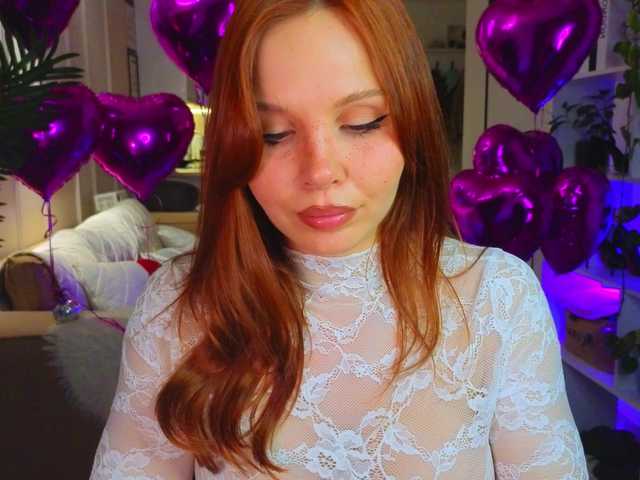 Lina-hill's BongaCams show and profile