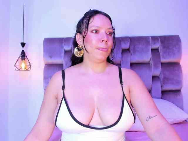MaiteMarshall webcam