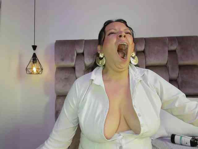 MaiteMarshall webcam