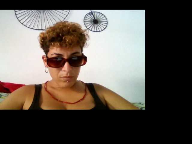 lesbianchic