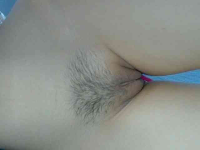 Nancy-squirts Live Webcam on BongaCams