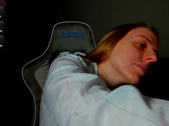 Jam-cream's BongaCams show and profile