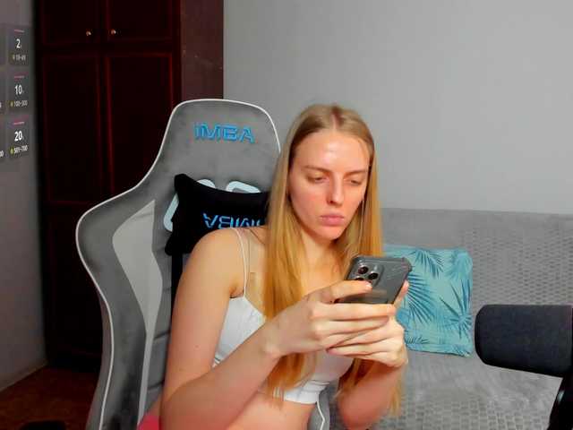 Jam-cream's BongaCams show and profile