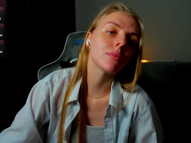 Jam-cream's BongaCams show and profile