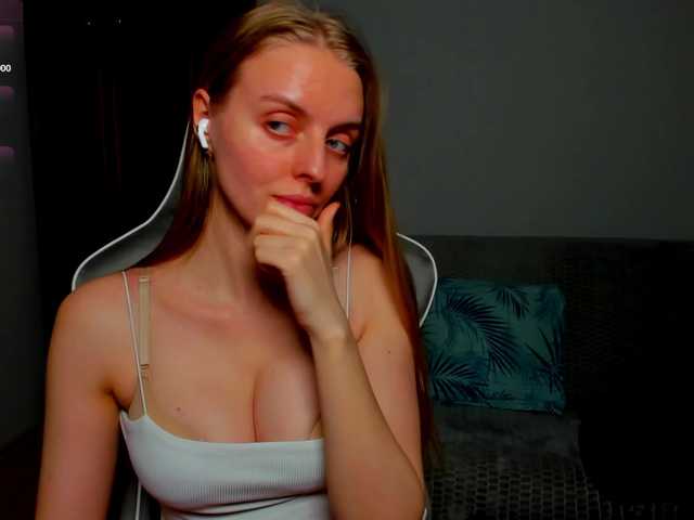 Jam-cream's BongaCams show and profile