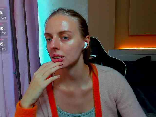 Jam-cream webcam
