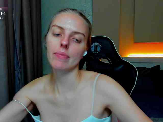 Jam-cream webcam