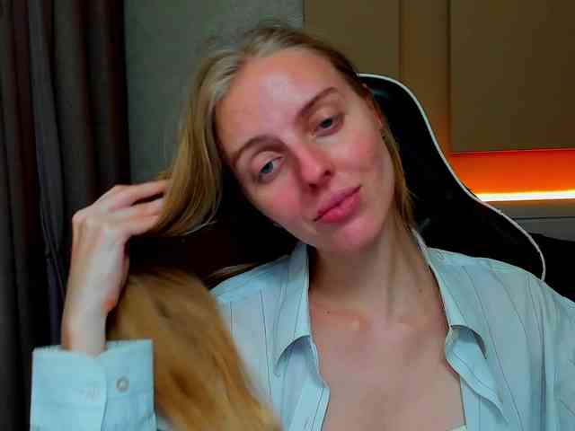 Jam-cream webcam