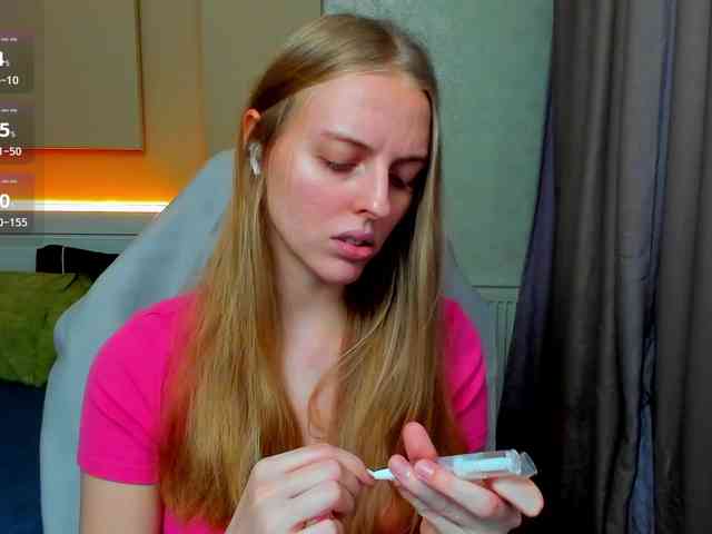 Jam-cream Live Webcam on BongaCams