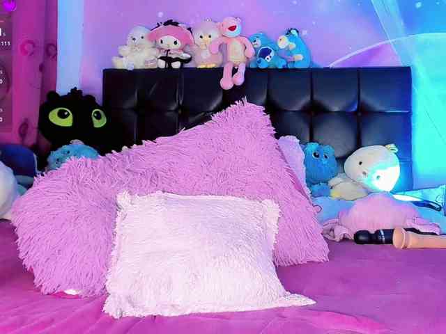 ThaliaGirll Live Webcam on BongaCams