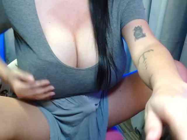 AlluringTSSolenn Live Webcam on BongaCams