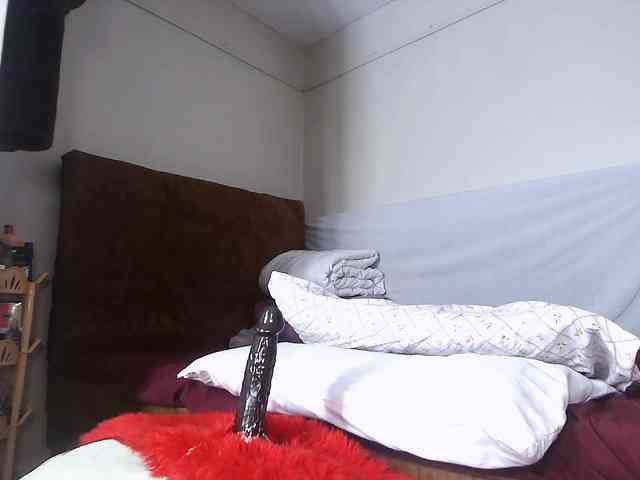 Sexygodess777 webcam