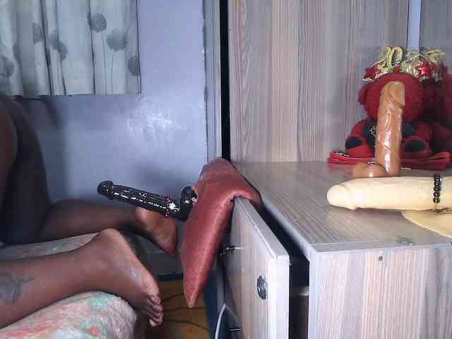 Sexygodess777 webcam