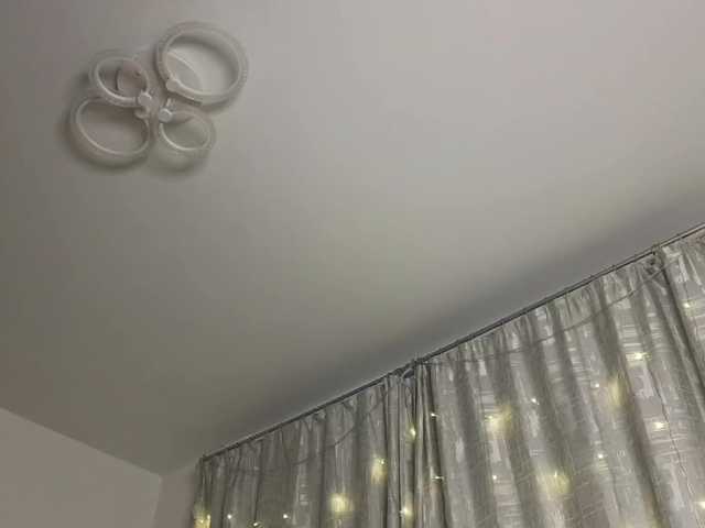 Eva--queen's BongaCams show and profile