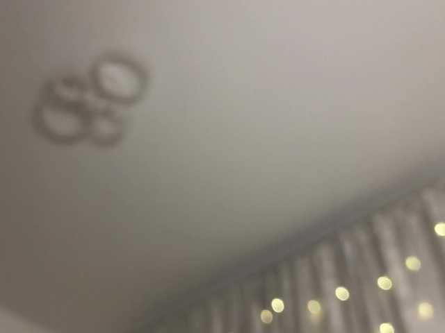 Eva--queen's BongaCams show and profile