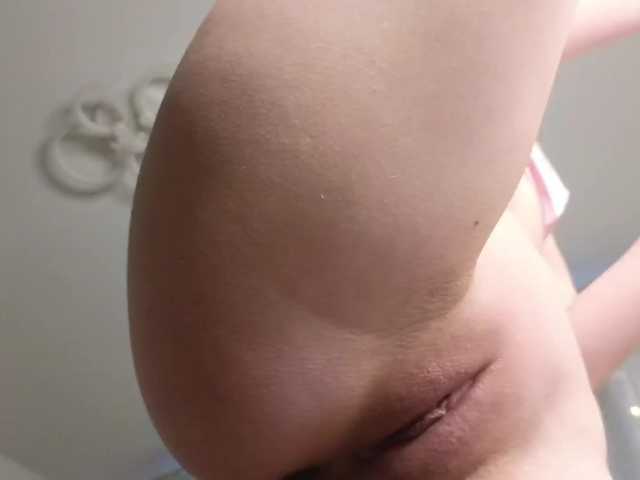 Eva--queen's BongaCams show and profile