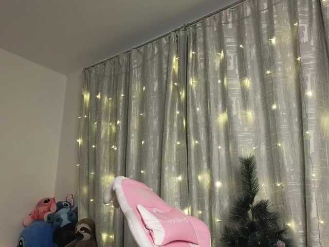 Eva--queen's BongaCams show and profile