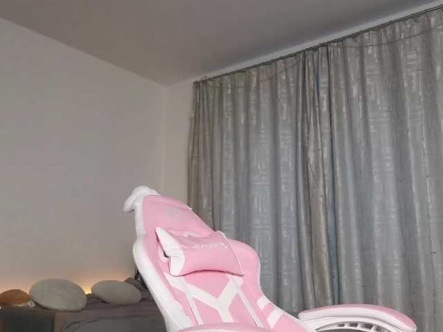 Eva--queen from BongaCams