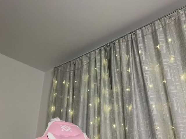 Eva--queen's BongaCams show and profile