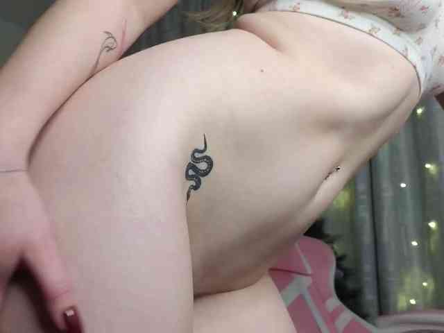 Eva--queen Eva--queen