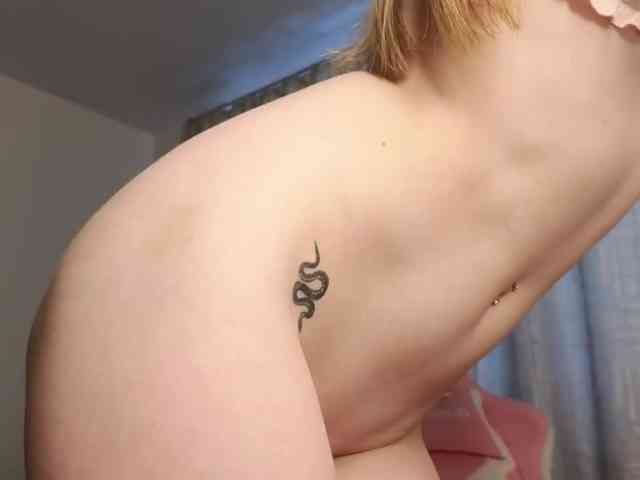 Eva--queen Eva--queen