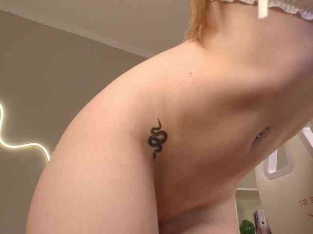 Eva--queen Eva--queen