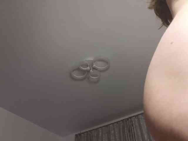 Eva--queen webcam