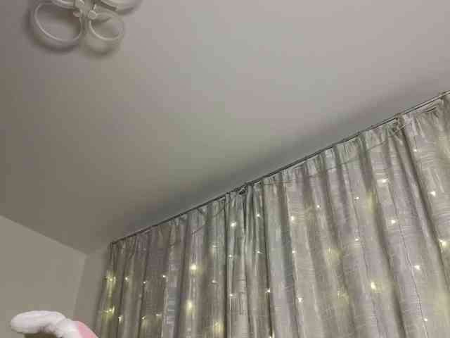 Eva--queen Eva--queen