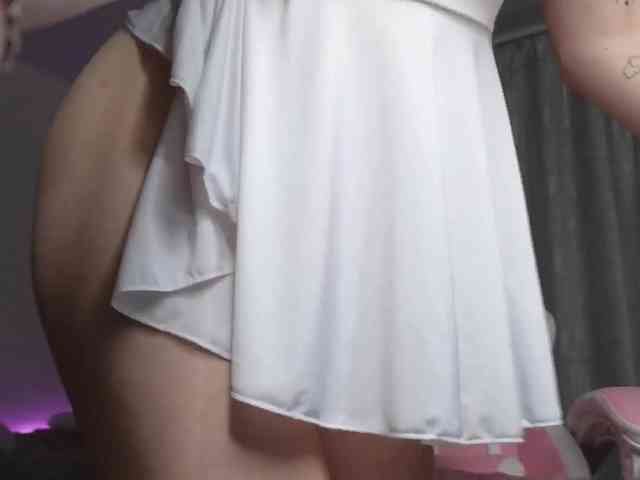 Eva--queen webcam