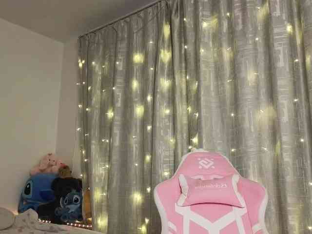 Eva--queen Eva--queen