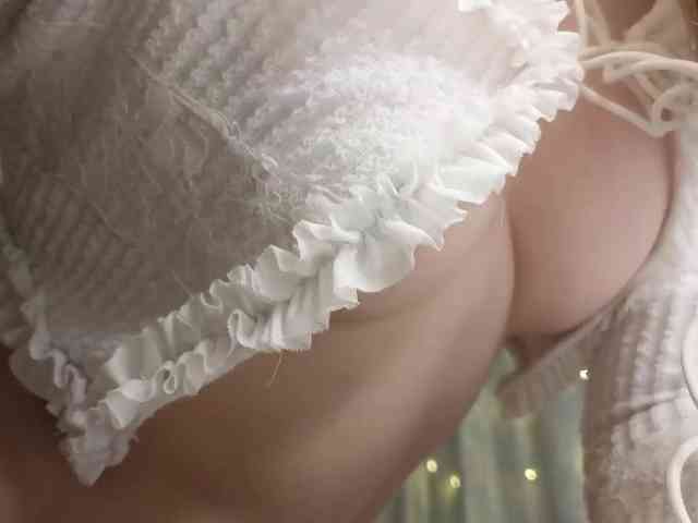 Eva--queen Eva--queen