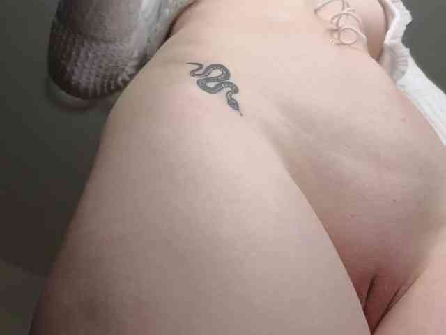 Eva--queen Eva--queen