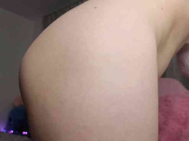 Eva--queen Eva--queen